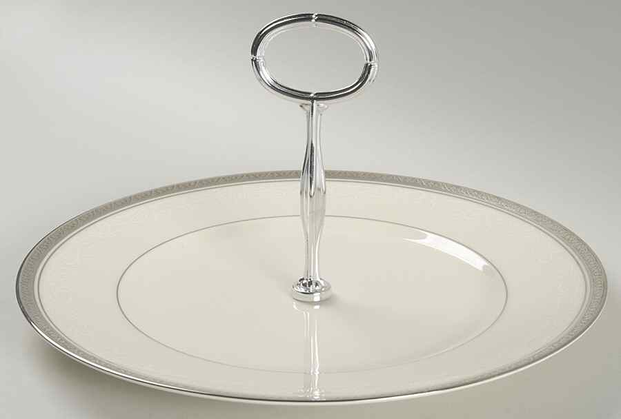 Ardmore Platinum Round Serving Plate with Handle (DP) by Noritake-1