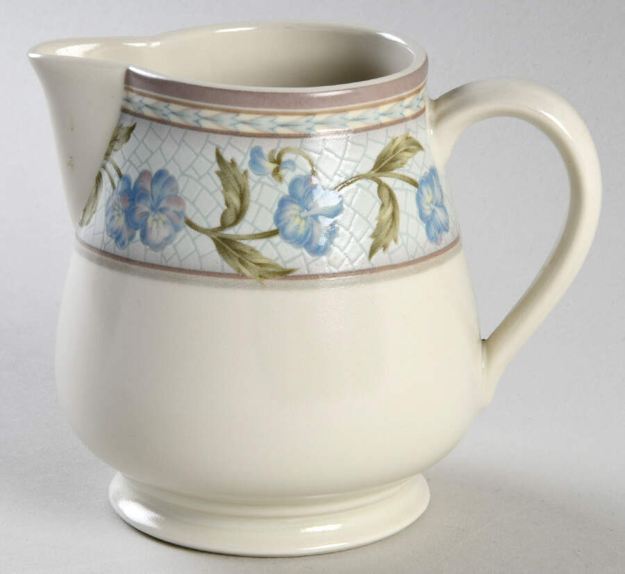 Country Plantation Creamer by Noritake-1