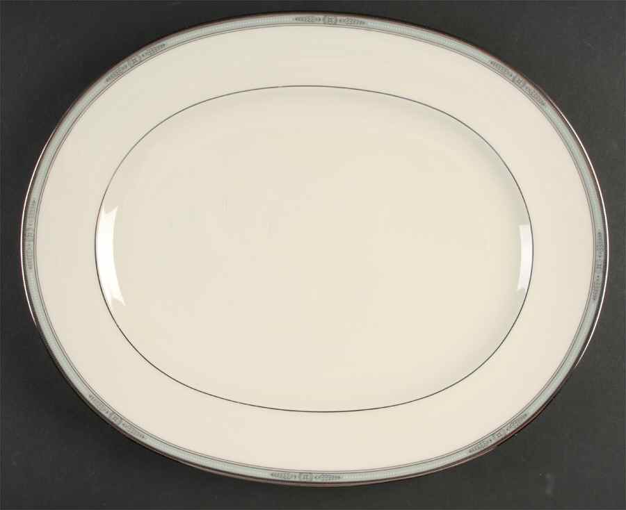 Fullerton 15" Oval Serving Platter by Noritake-1