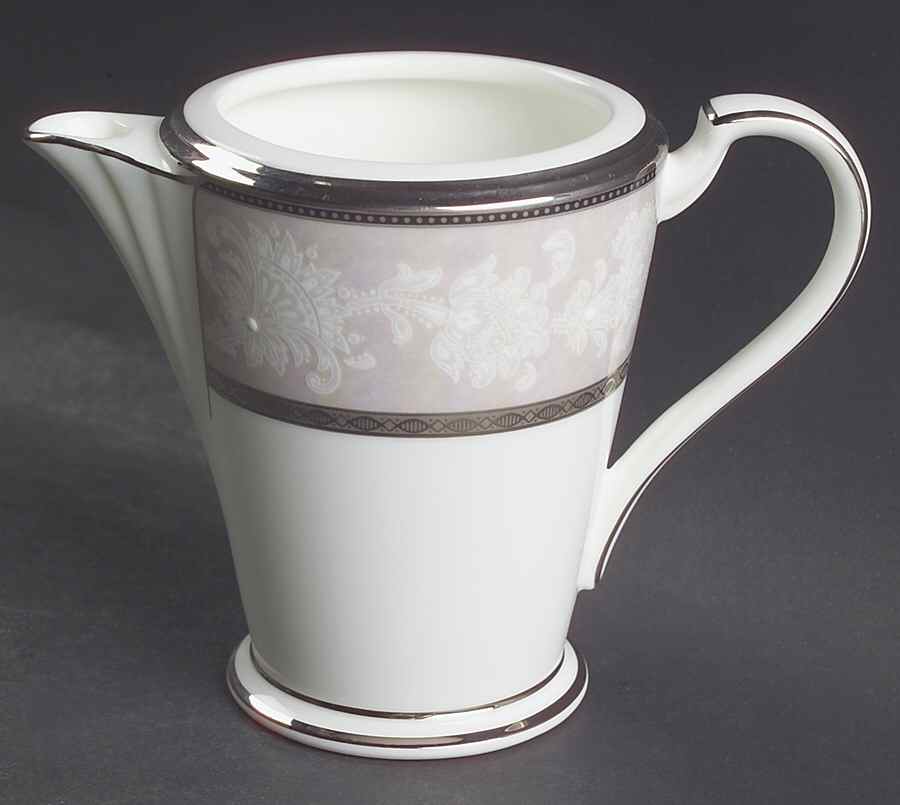 Jefferson Court Creamer by Noritake-1