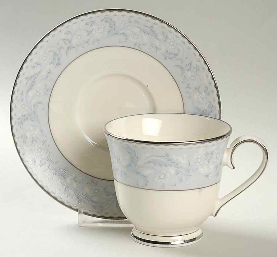 Montebello Footed Cup & Saucer Set by Noritake-1