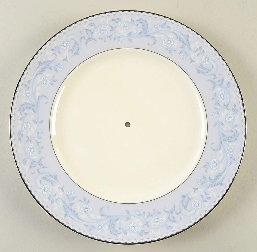 Montebello Round Serving Plate with Handle (DP) by Noritake-1