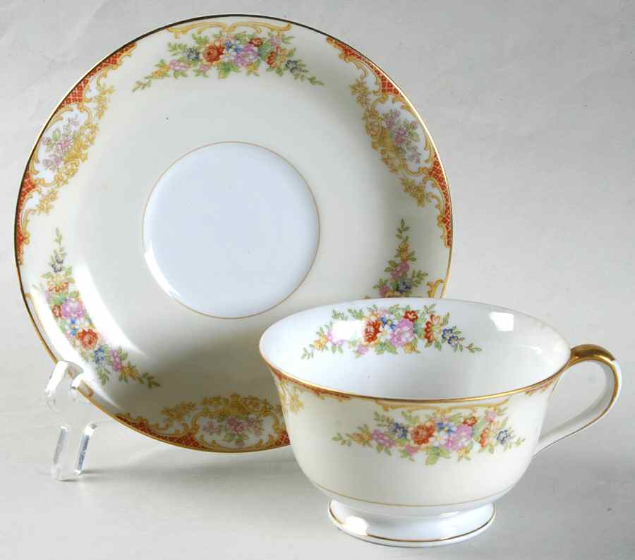 N1345 Footed Cup & Saucer Set by Noritake-1