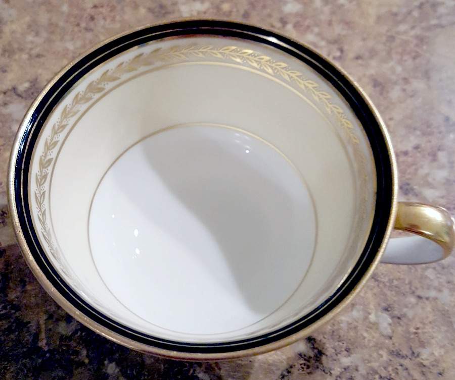 Blenner Footed Cup by Noritake-1