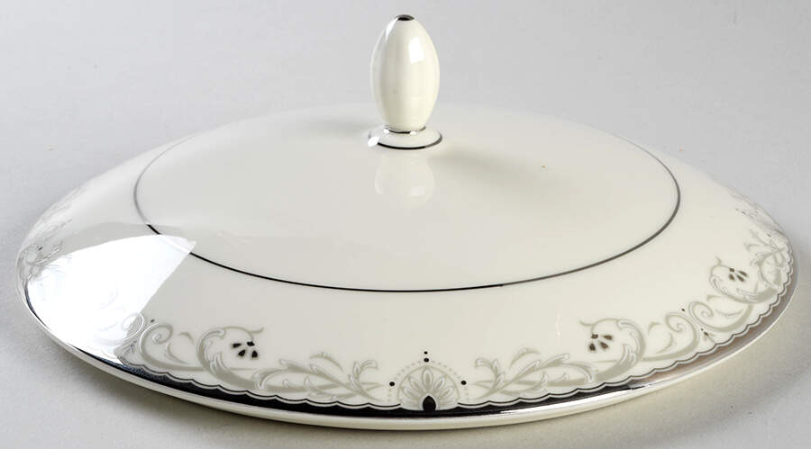 Venetian Scroll Lid for Round Vegetable by Noritake-1