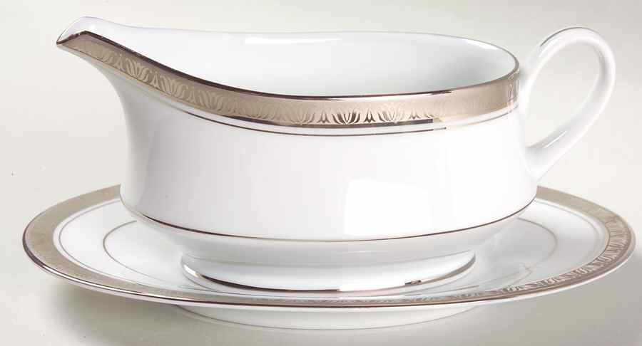 Legacy Platinum Gravy Boat & Underplate by Noritake-1