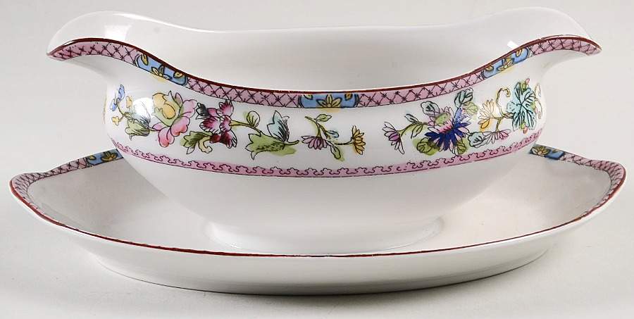 N1397 Gravy Boat with Attached Underplate by Noritake-1