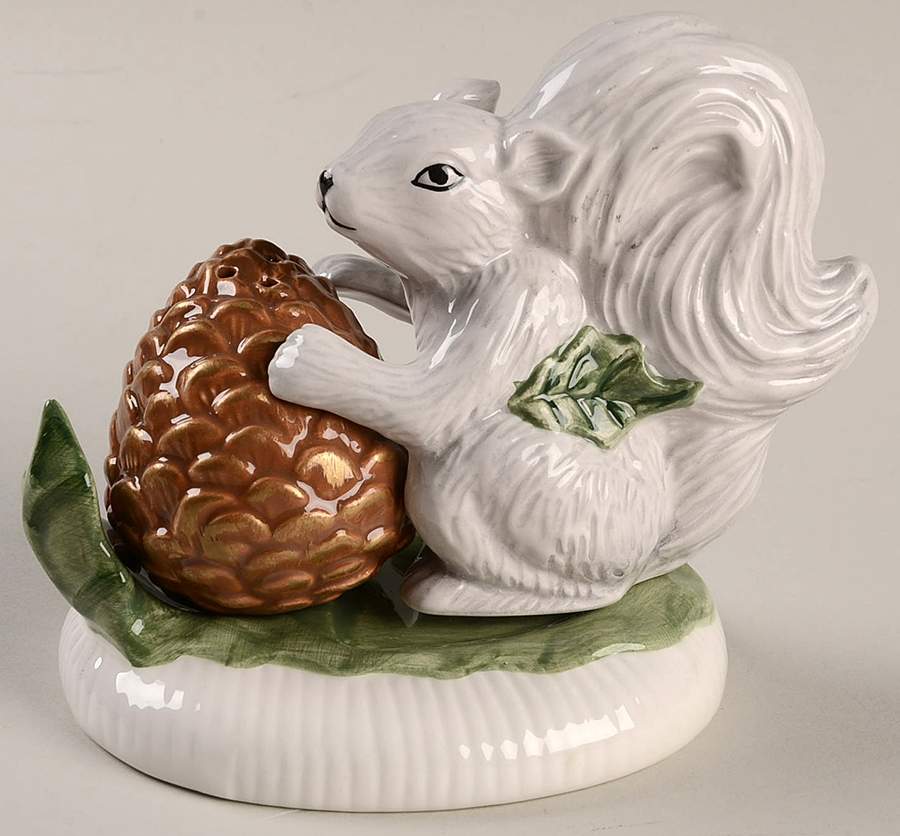 Holly Bells Figural Salt and Pepper Tray Set by Noble Excellence-1