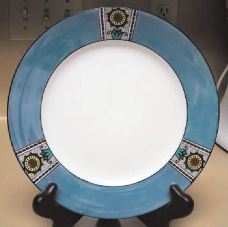 N1472 Dinner Plate by Noritake-1