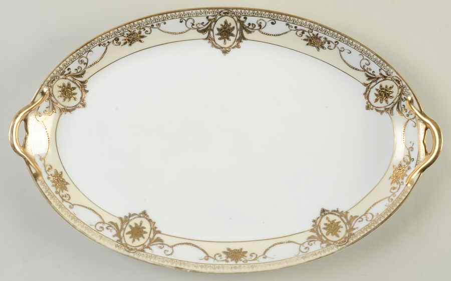 N1484 13" Oval Handled Tray by Noritake-1