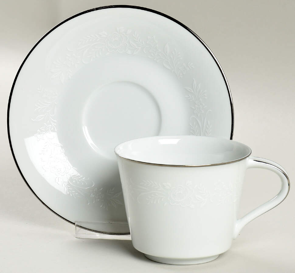 Reina (#6450) Footed Cup & Saucer Set by Noritake-1