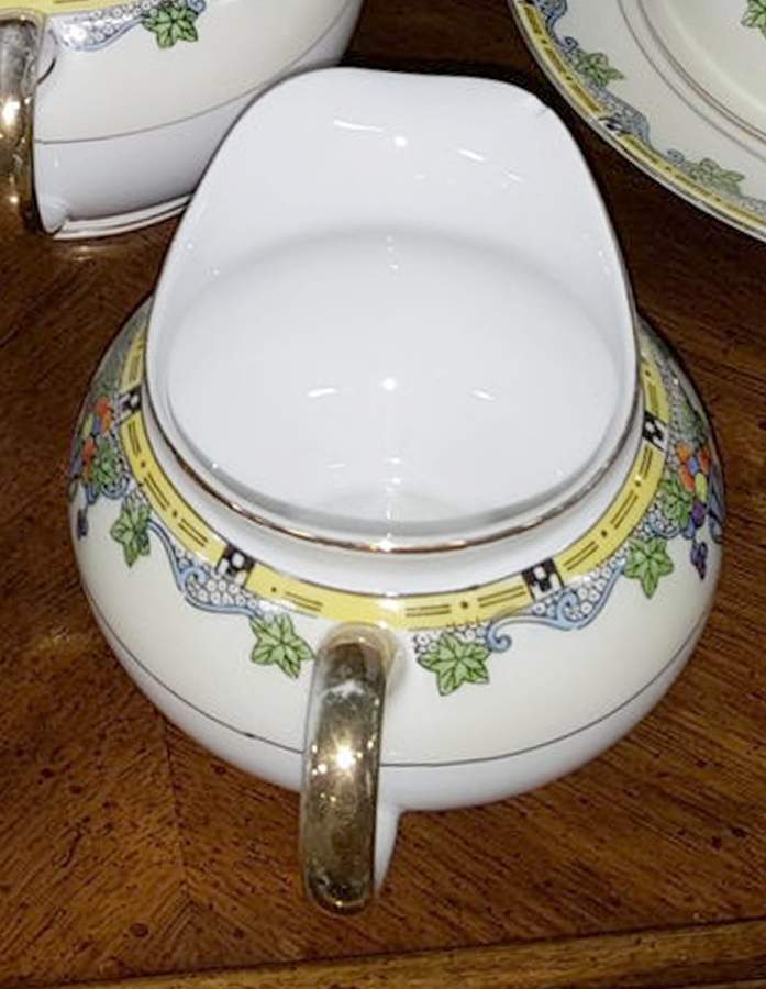 N1547 Creamer by Noritake-1