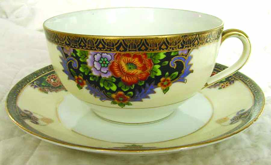 N1553 Flat Cup & Saucer Set by Noritake-1
