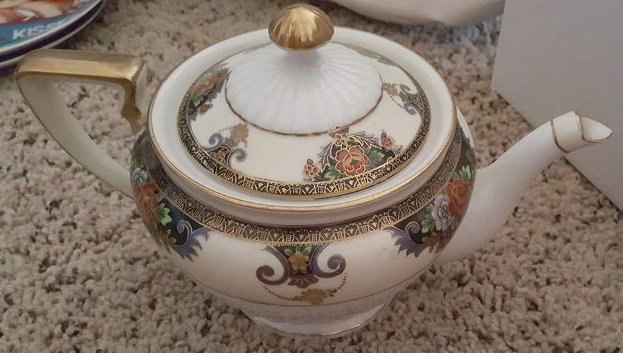 N1553 Teapot & Lid by Noritake-1