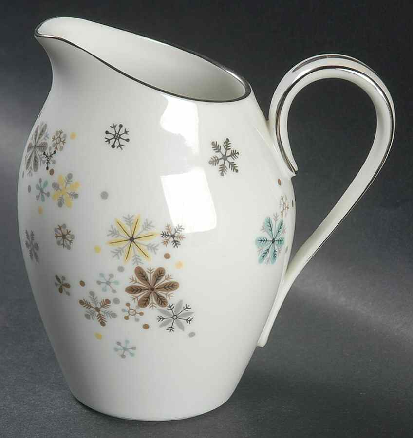 5554 Creamer by Noritake-1