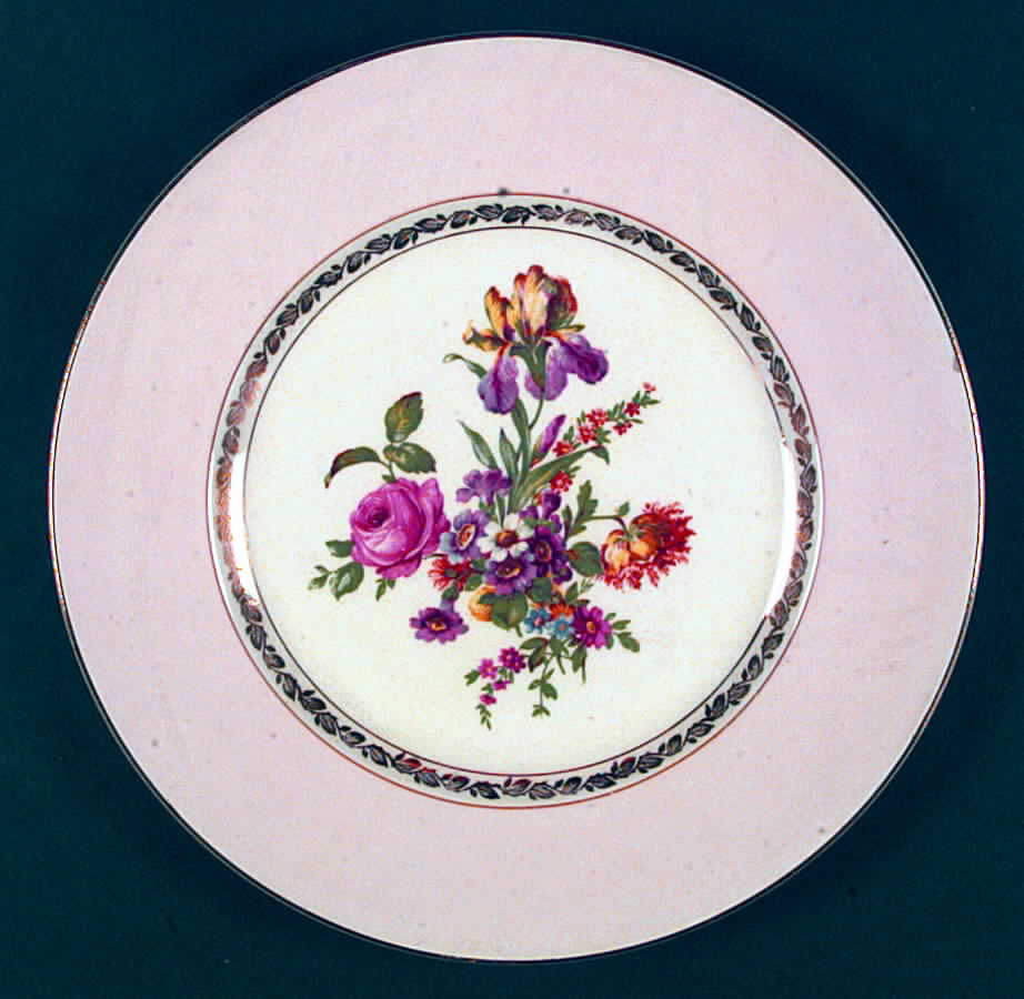 NE5 Dinner Plate by Newport-1