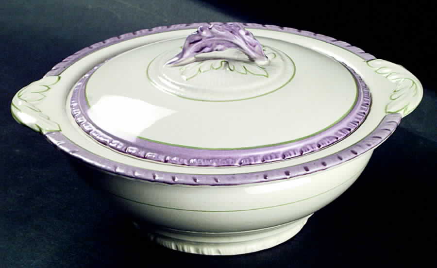 Canterbury Round Covered Vegetable by Newhall-1