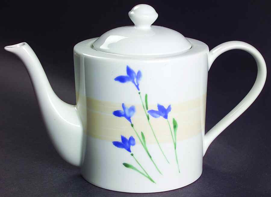 Printemps Tea/Coffee Pot & Lid by Nikko-1