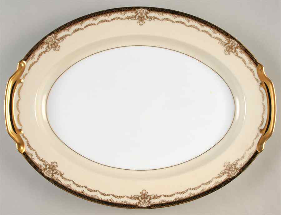 Valiere 16" Oval Serving Platter by Noritake-1