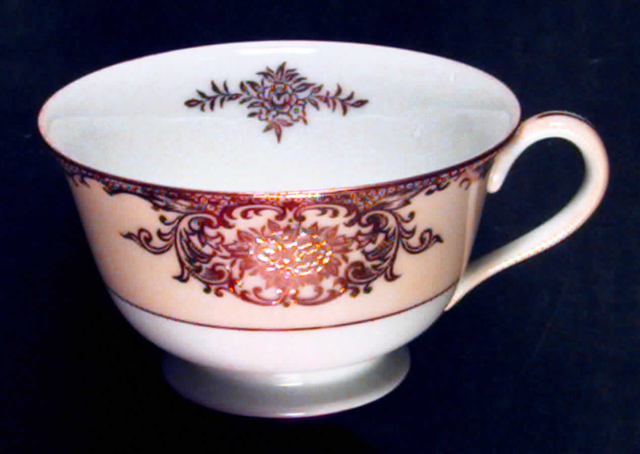 N1181 Footed Cup by Noritake-1