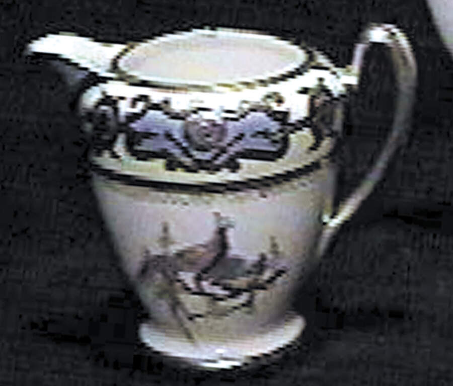 N1621 Creamer by Noritake-1