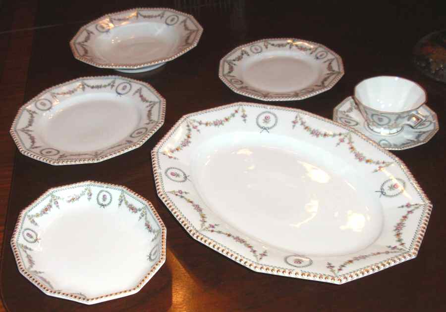 1390 15" Oval Serving Platter by Nymphenburg-1