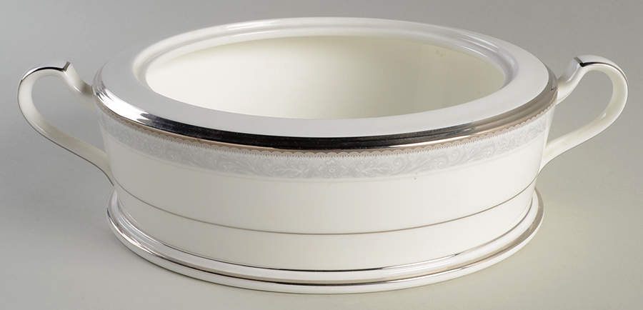 Manderleigh Round Vegetable No Lid by Noritake-1