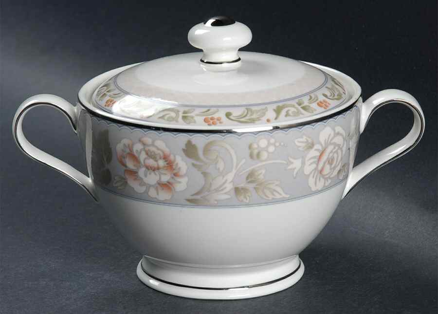 Castine Sugar Bowl & Lid by Noritake-1