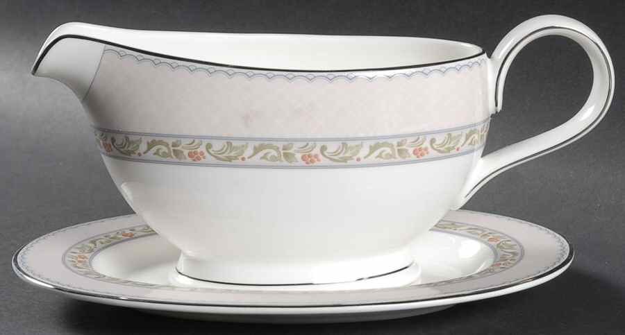 Castine Gravy Boat & Underplate (Relish/Butter) by Noritake-1