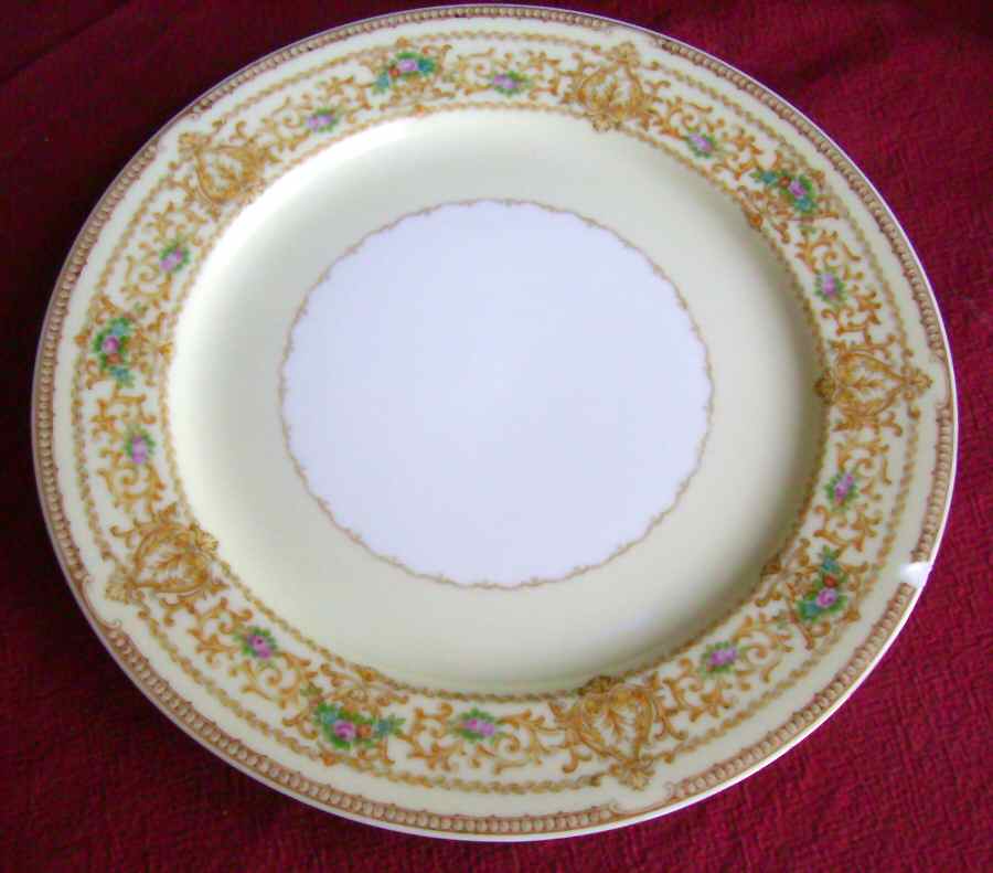 N1663 Dinner Plate by Noritake-1