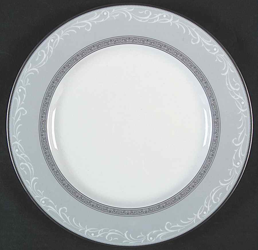 Yasmin 40 Piece Estate Set by Noritake-1