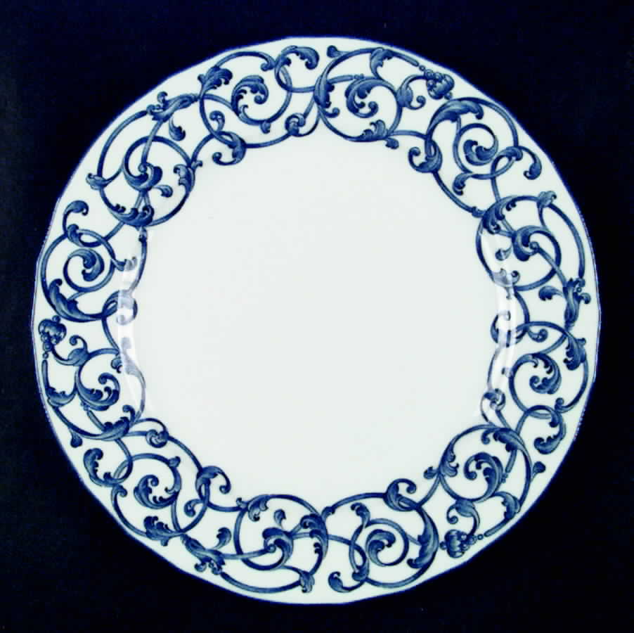B130 Dinner Plate by Noritake-1
