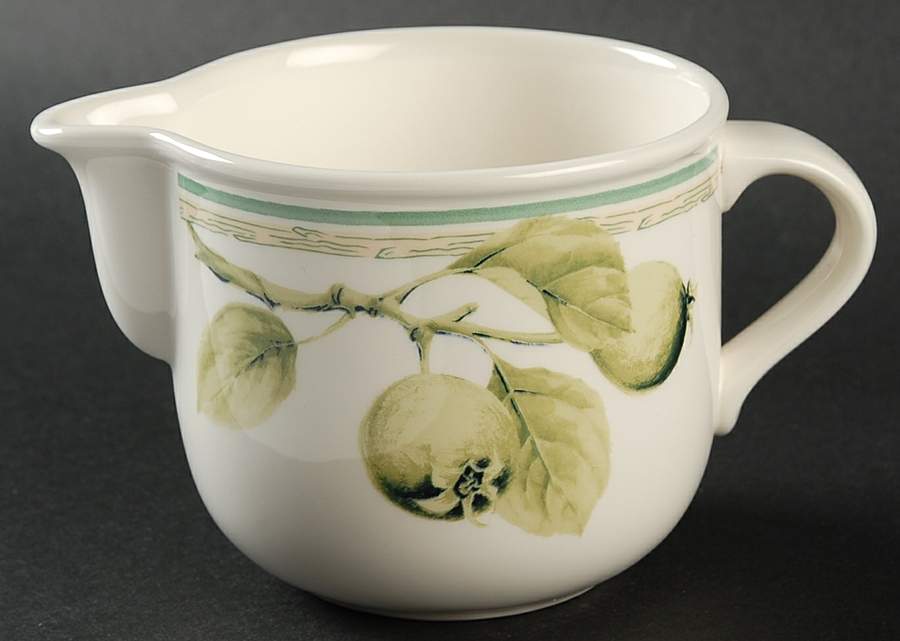 Blueberry Market Creamer by Nikko-1