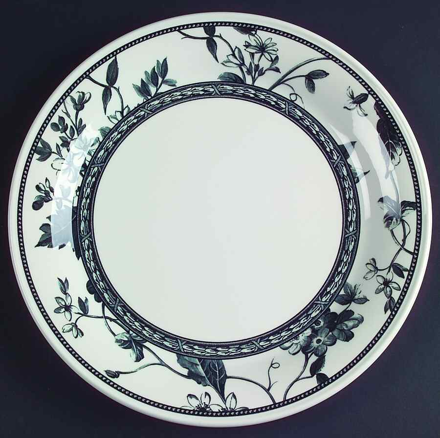 Mademoiselle Dinner Plate by Nikko-1