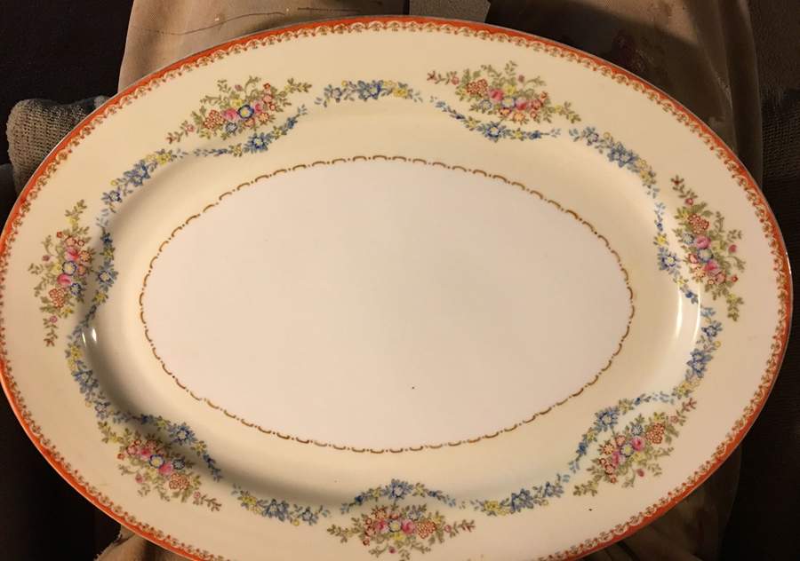NAT38 16" Oval Serving Platter by National China-1