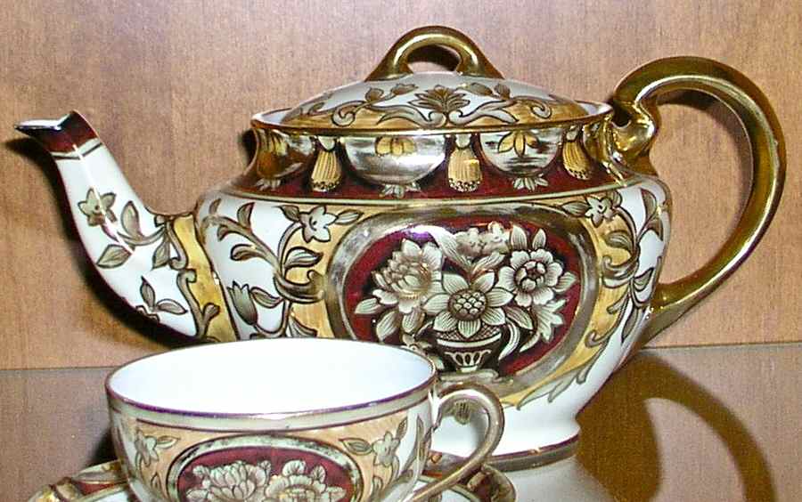 N1707 Teapot & Lid by Noritake-1