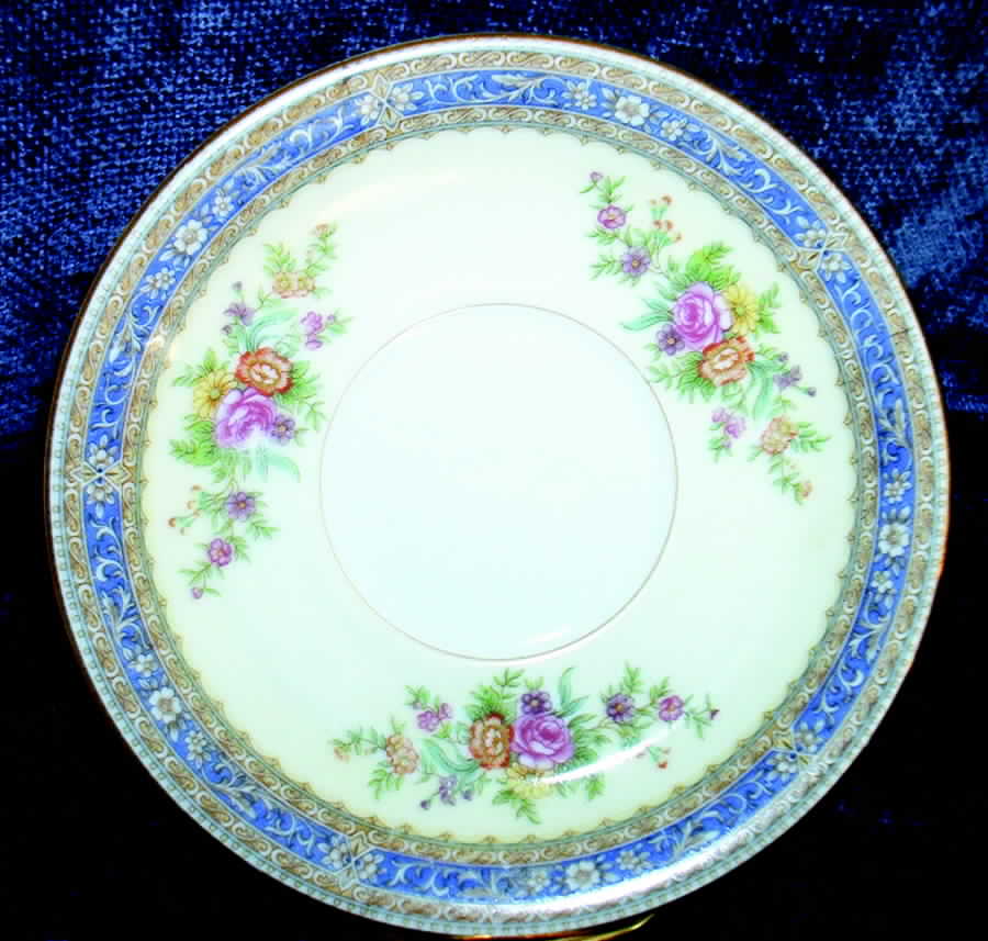 N1712 Saucer by Noritake-1