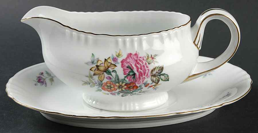 NEF1 Gravy Boat & Underplate by Newfields (Japan)-1