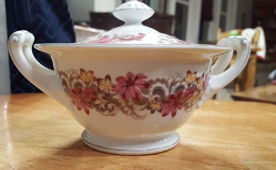N1730 Sugar Bowl & Lid by Noritake-1