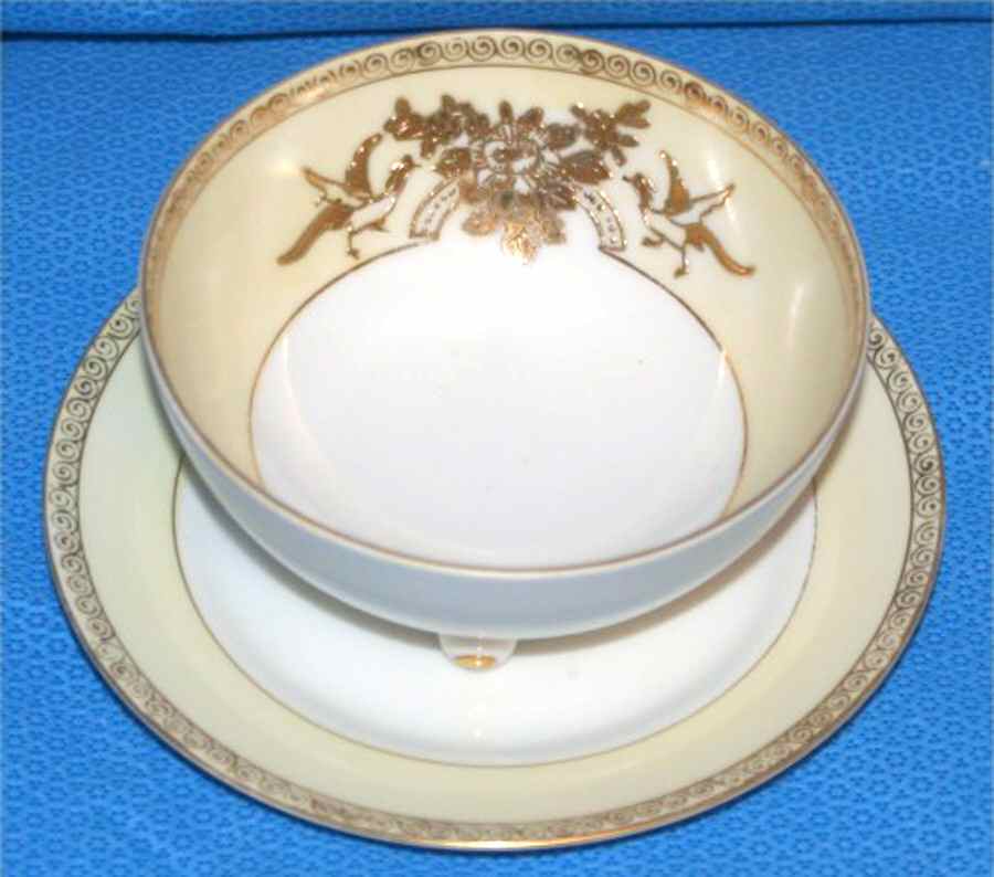 N1732 Whipped Cream Bowl and Underplate by Noritake-1