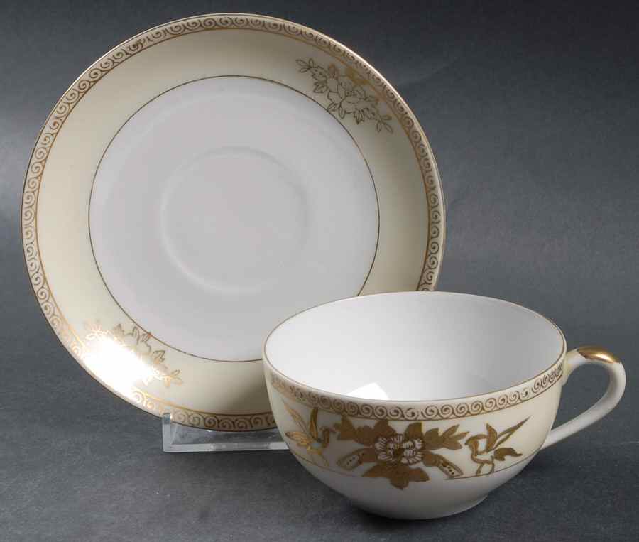 N1732 Flat Cup & Saucer Set by Noritake-1