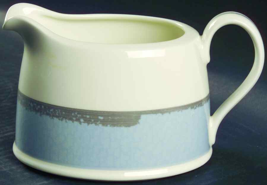 Ambience Blue Gravy Boat by Noritake-1