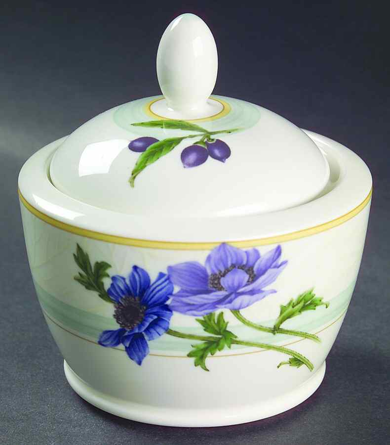 Jolie Fleur Sugar Bowl & Lid by Noritake-1