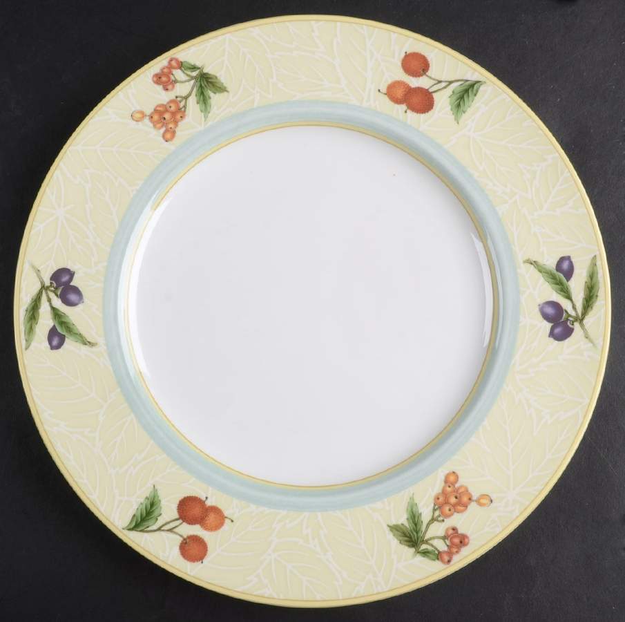 Jolie Fleur Accent Luncheon Plate by Noritake-1