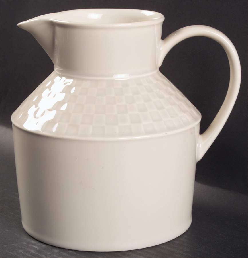 Check Mates Oyster 80 Oz Pitcher by Nancy Calhoun-1