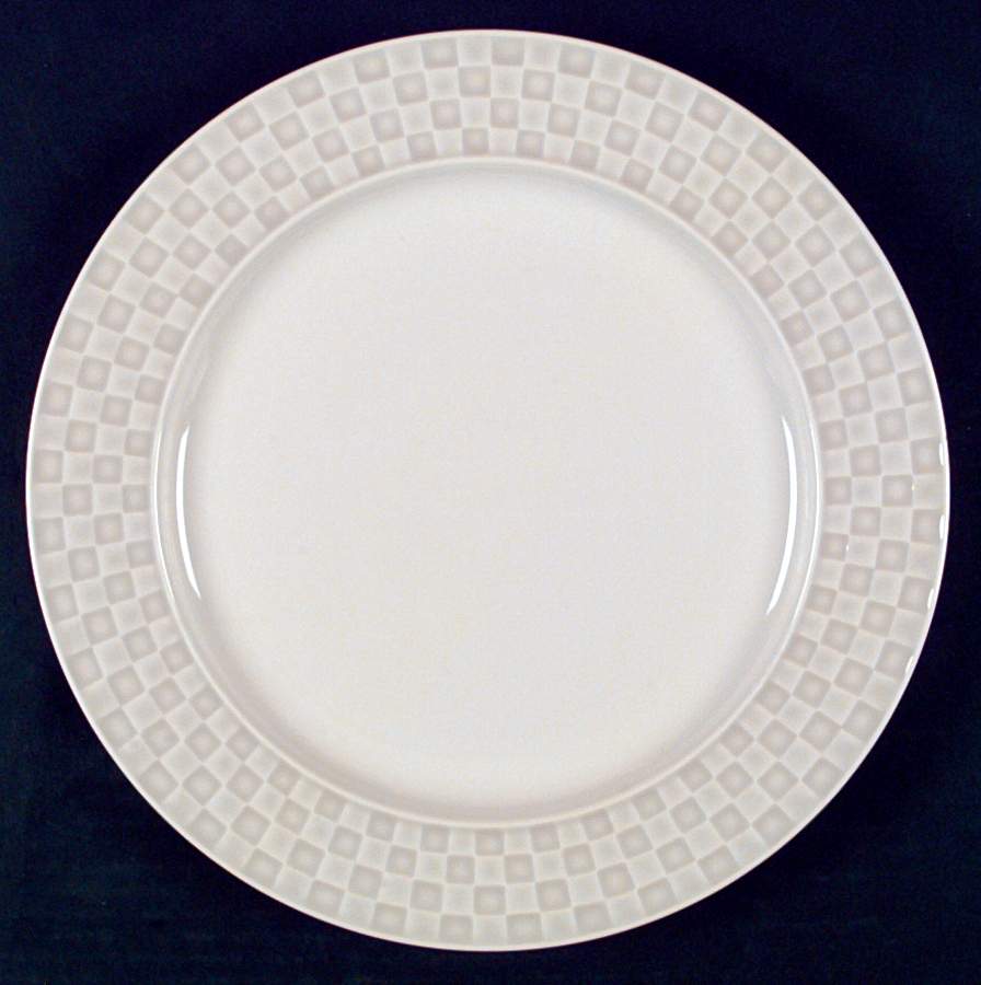 Check Mates Oyster Dinner Plate by Nancy Calhoun-1