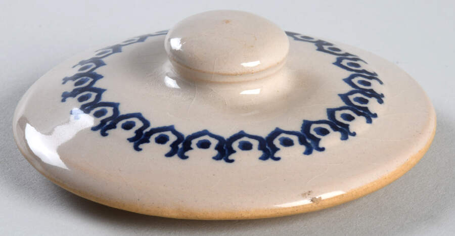 Old Rose Lid for Sugar Bowl by Nicholas Mosse-1