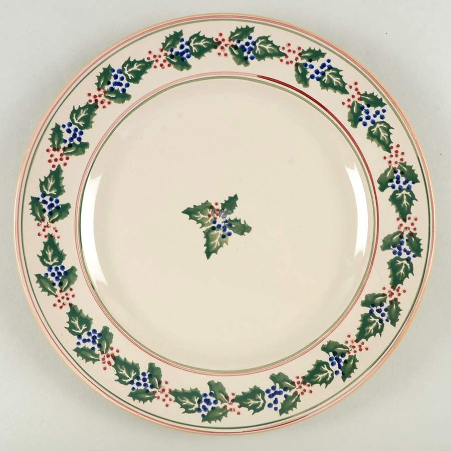 Holly and Ivy Dinner Plate by Nicholas Mosse-1