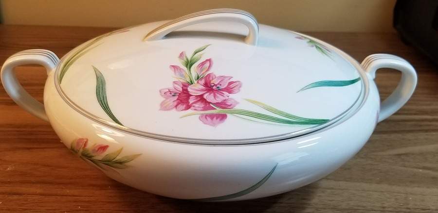 Karen (Gray Trim) Round Covered Vegetable by Noritake-1