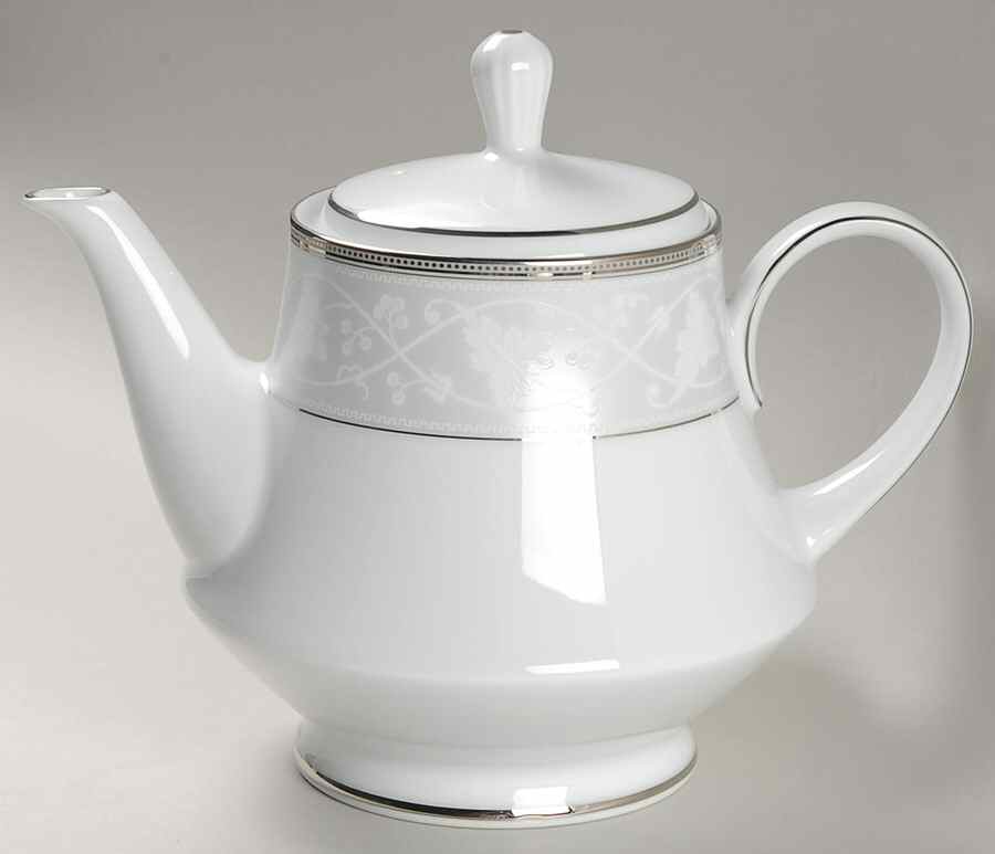 Clarenton Teapot & Lid by Noritake-1